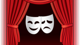 kurtyna i maski w teatrze